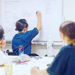 プロフィール詳細を見る