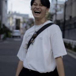 プロフィール詳細を見る