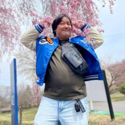 プロフィール詳細を見る