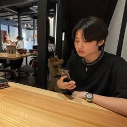 プロフィール詳細を見る